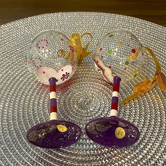 Set of Wine Glass Christmas Ornaments - Picture 7 of 11